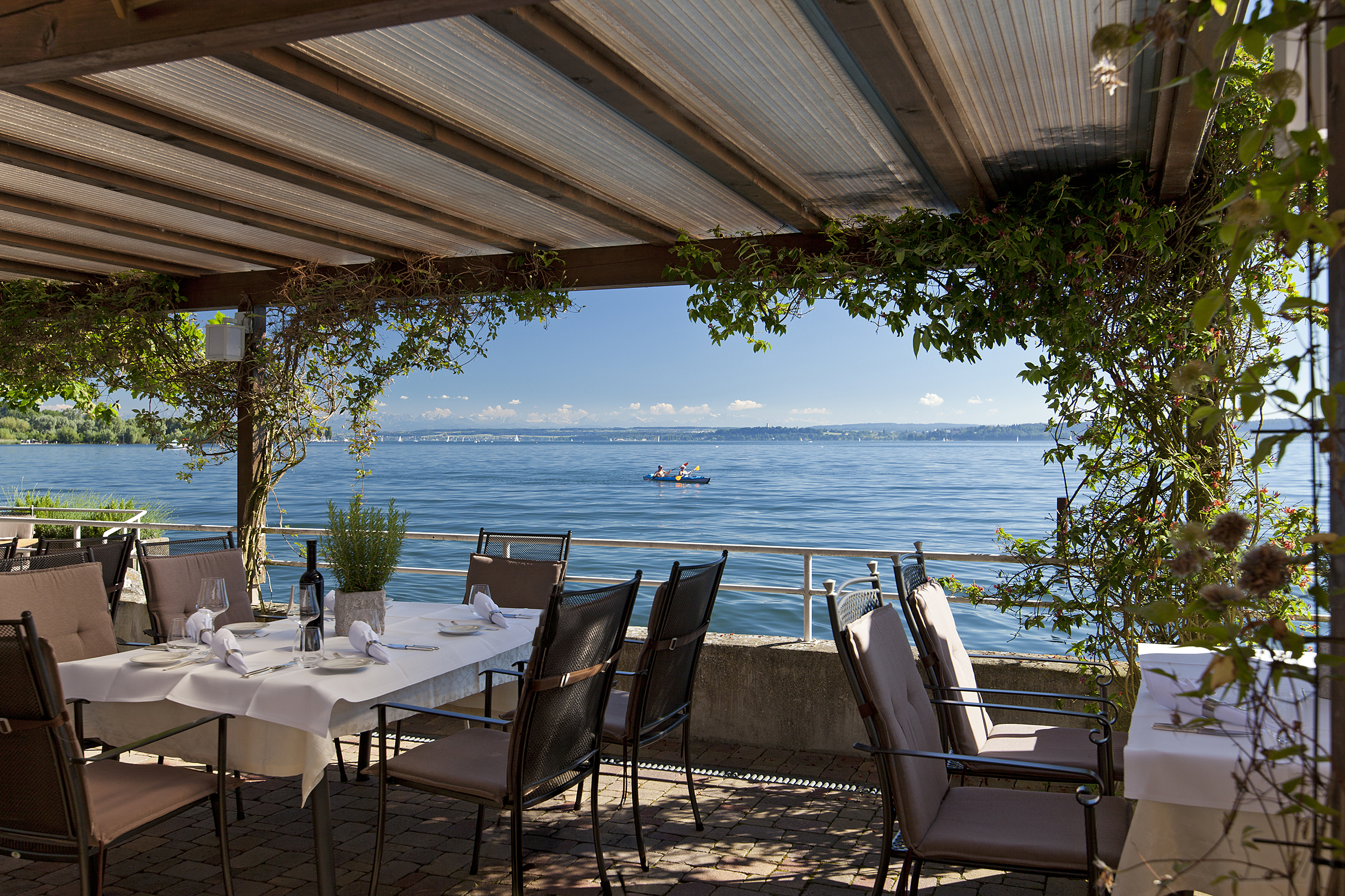 hotel restaurant seeterrasse